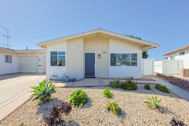 Building Photo - Peaceful 3BD/2BA Home in 55+ Community with Yard, Ocean View & Garage