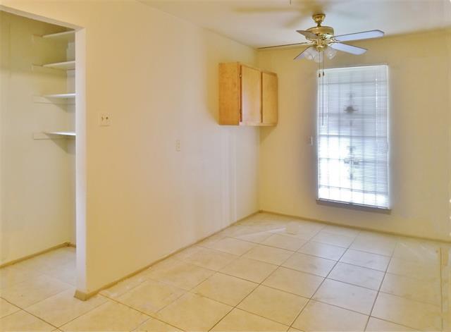 Building Photo - 8224 Campanella Dr