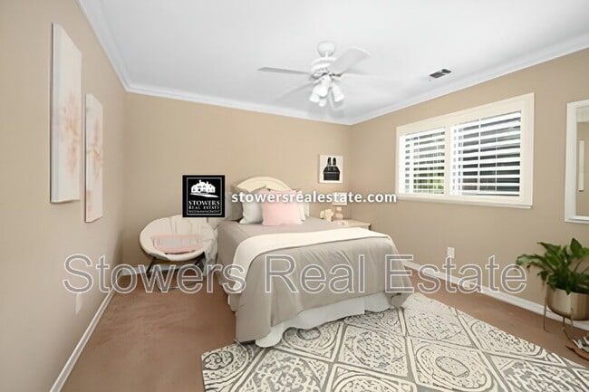 Building Photo - 441 Coventry Pl