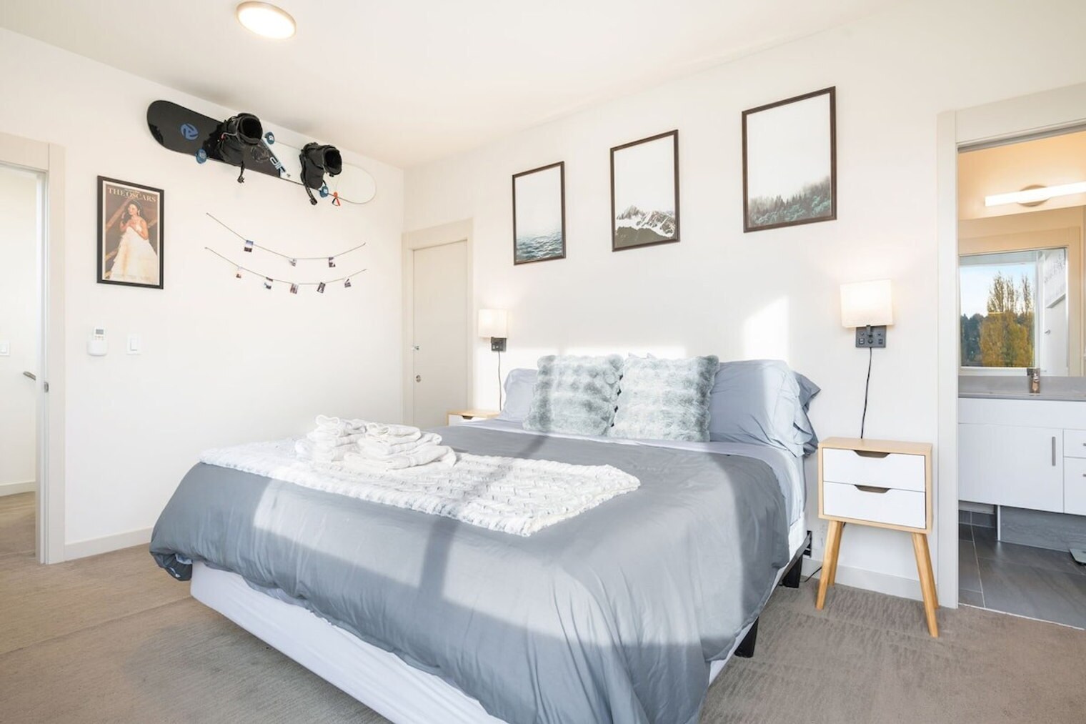 Building Photo - 3617 2nd Ave NW