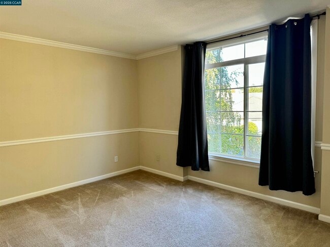 Building Photo - 5179 Keller Ridge Dr
