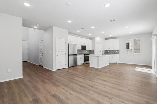 Building Photo - 28424 Campos de Flores