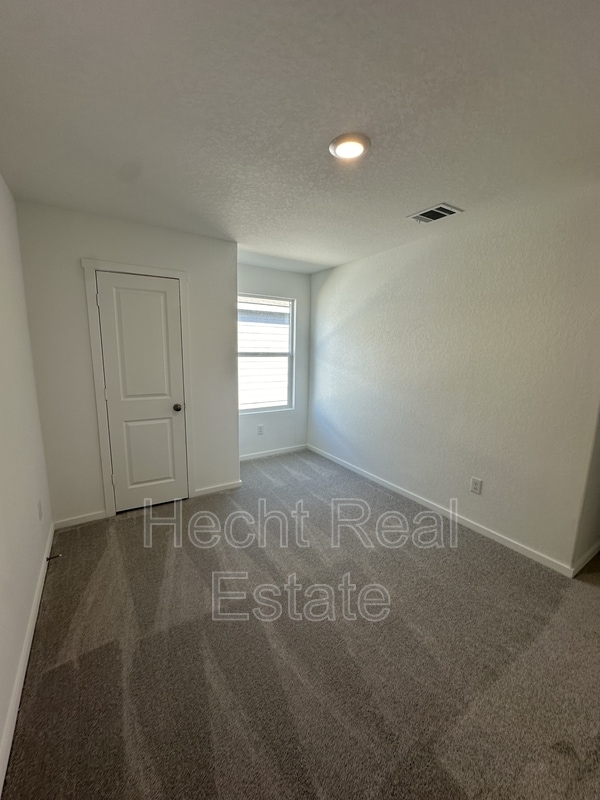 Building Photo - 1531 Tiptop Mdw