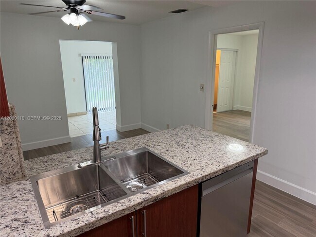 Building Photo - 4171 NW 110th Ave