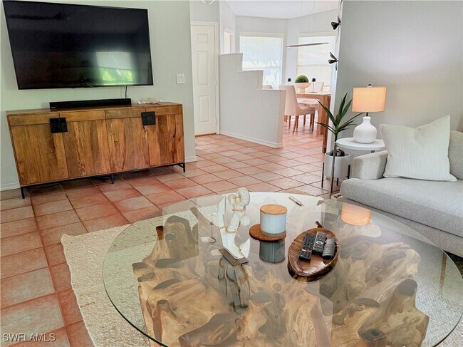 Building Photo - 337 Emerald Bay Cir