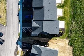 Building Photo - 231 Yellowwood Ct