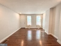 Building Photo - 1143 S Mole St