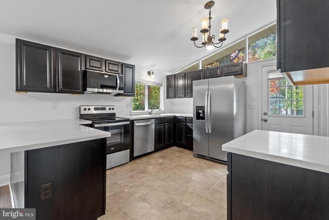 Building Photo - 802 San Mateo Trail