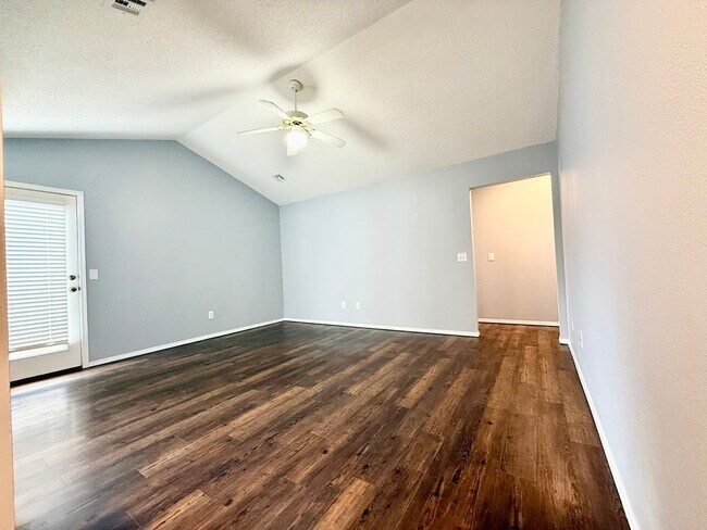 Building Photo - ***3102 NE 12th Street***
