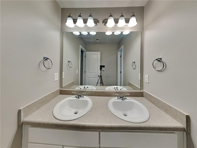 Building Photo - 203 Margrave Dr