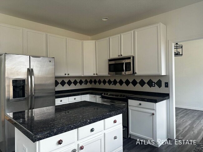 Building Photo - 10789 Vista Rd