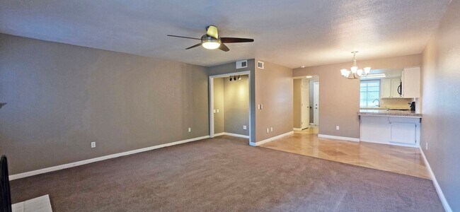 Building Photo - 210 Wales Dr