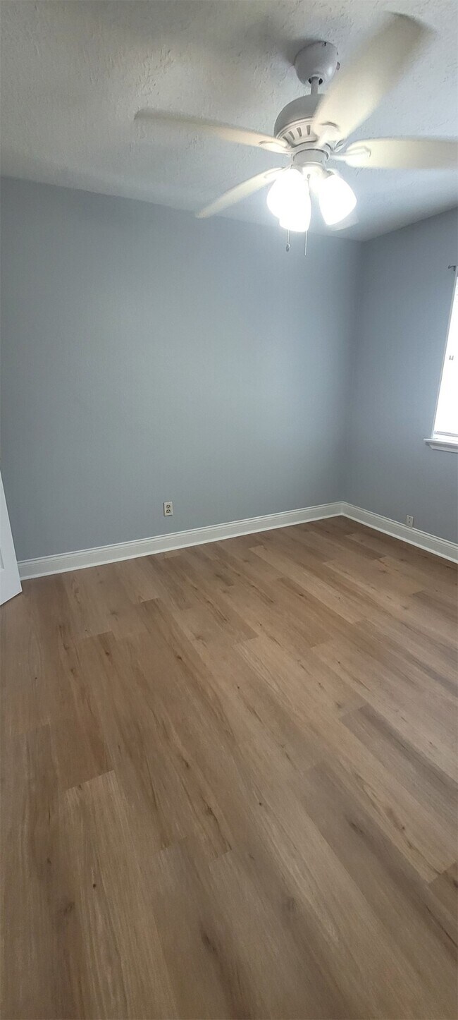 Building Photo - 4523 Stallion Brook Ln