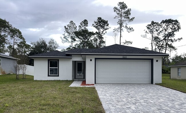 Primary Photo - 1374 10th Ave