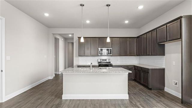 Building Photo - 3804 Malibu Dr