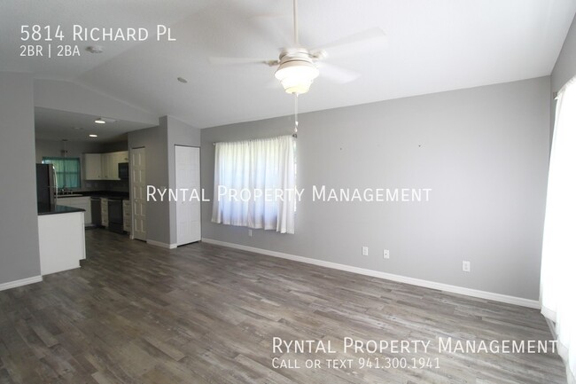 Building Photo - 5814 Richard Pl