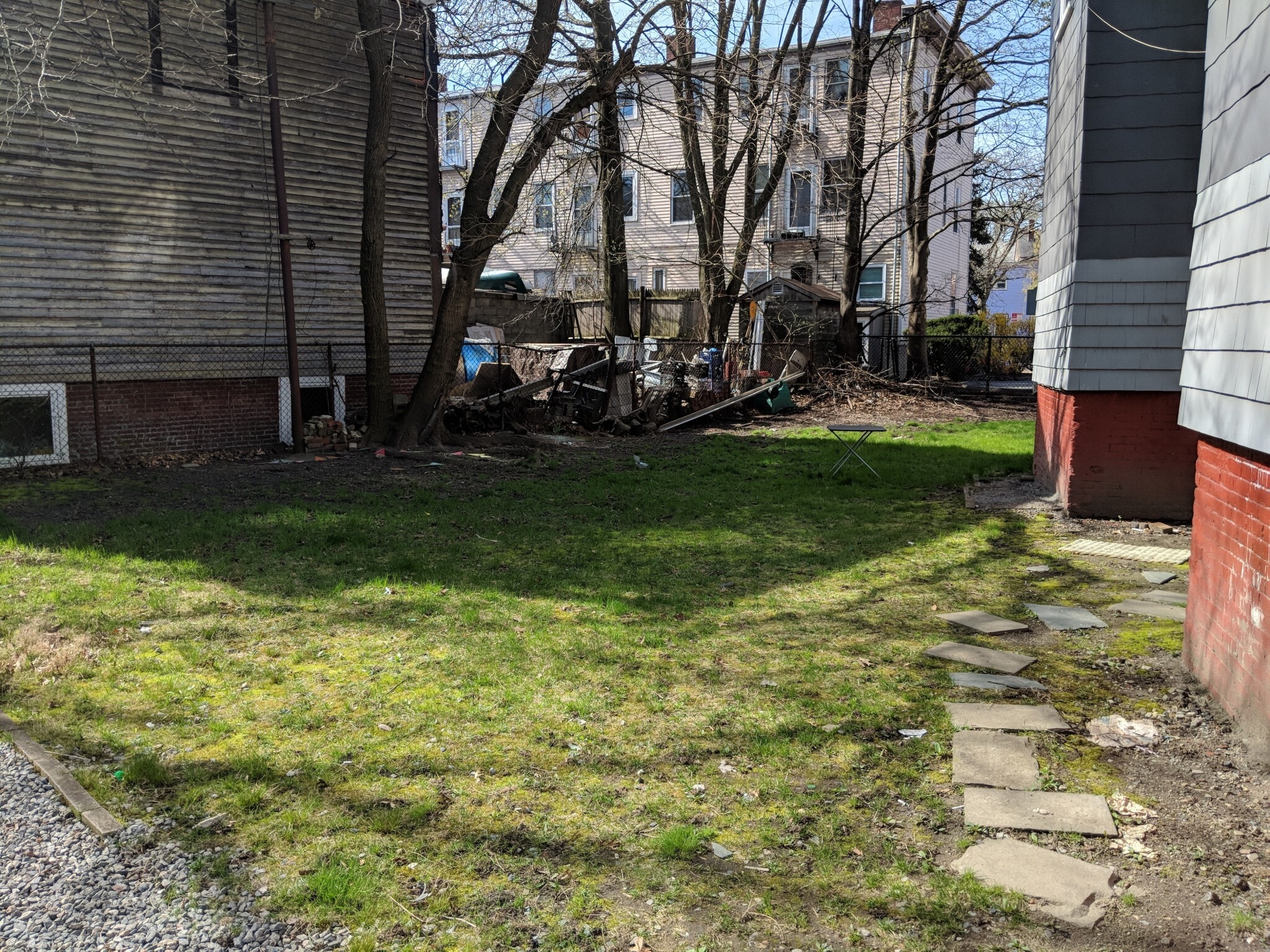 Building Photo - 254 Windsor St