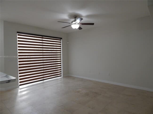 Building Photo - 320 SW 87th Ct