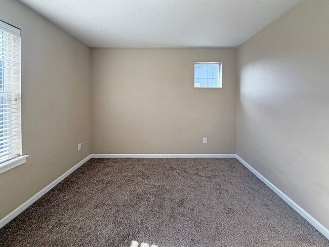 Building Photo - 5518 Tribute Way