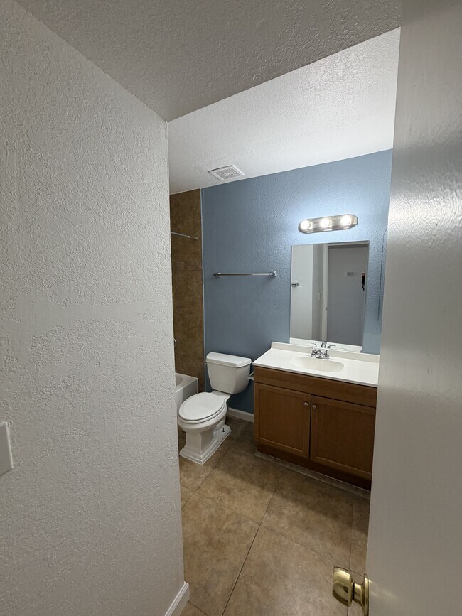 Building Photo - 10595 W Arica Rd