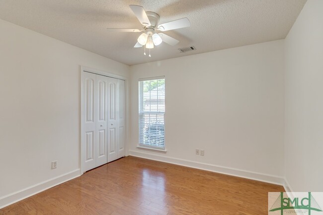 Building Photo - 626 Marsh View Dr