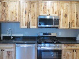 Building Photo - 1959 W 58th St