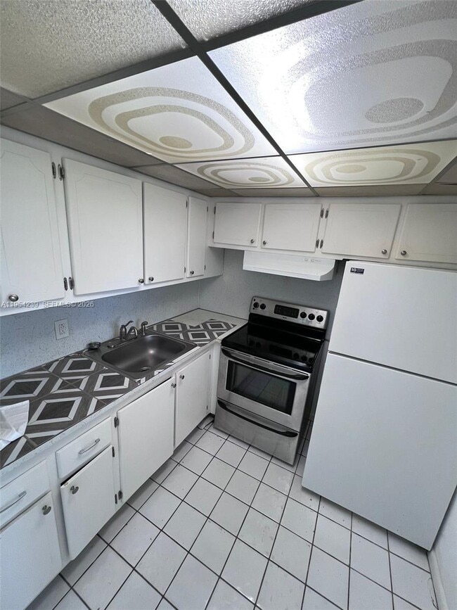 Building Photo - 89 Berkshire D