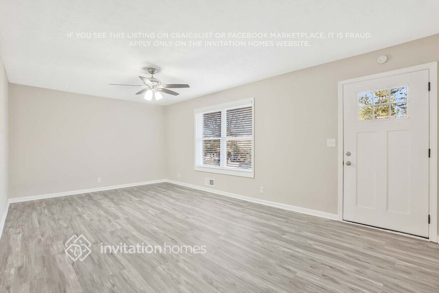 Building Photo - 1436 High Meadow Dr