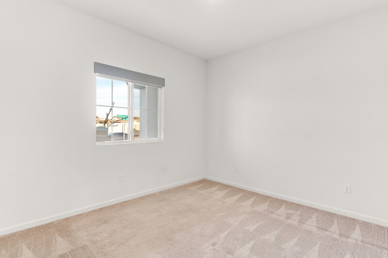 Building Photo - 10301 Yukon River Ave