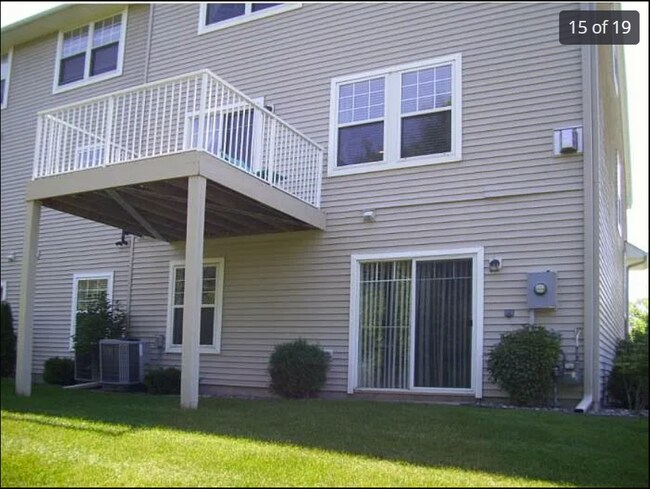 Building Photo - 16720 50th Ct N