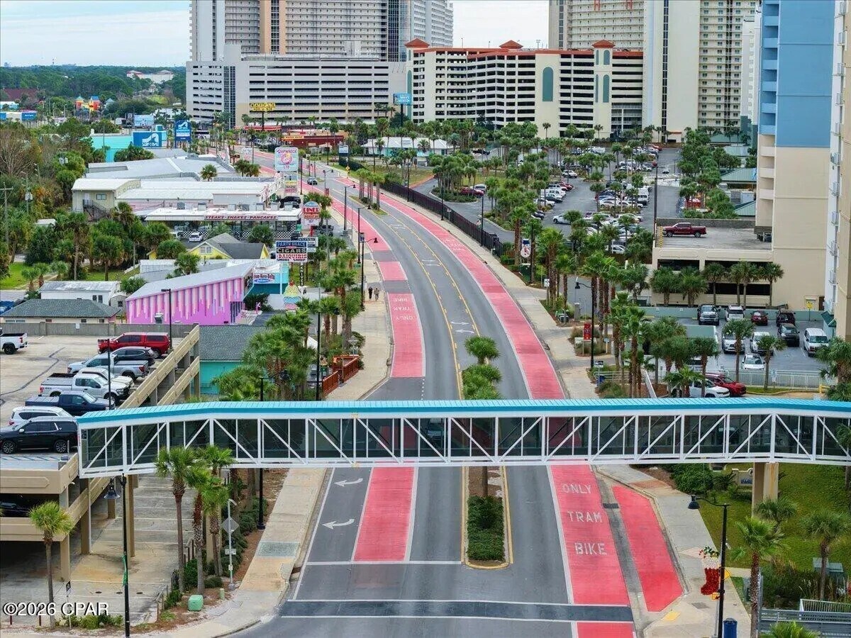 Building Photo - 10625 Front Beach Rd