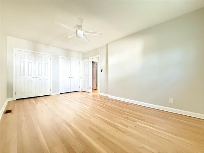 Building Photo - 1980 Kilburn Dr NE