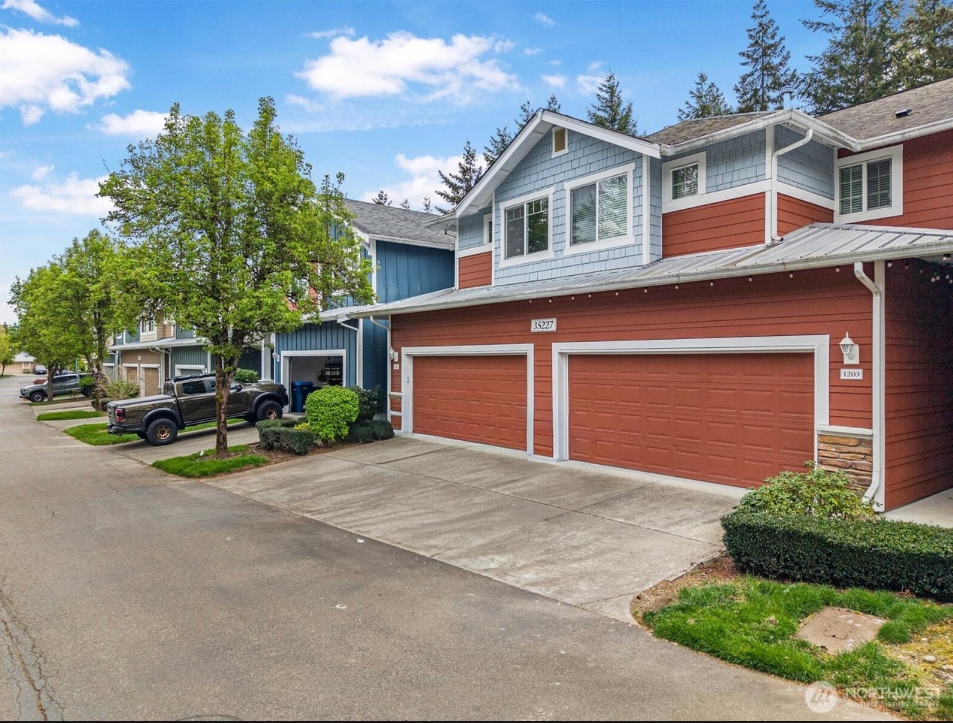 Building Photo - 35227 SE Aspen Ln