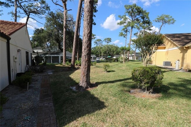 Building Photo - 5424 Saddlebrook Way
