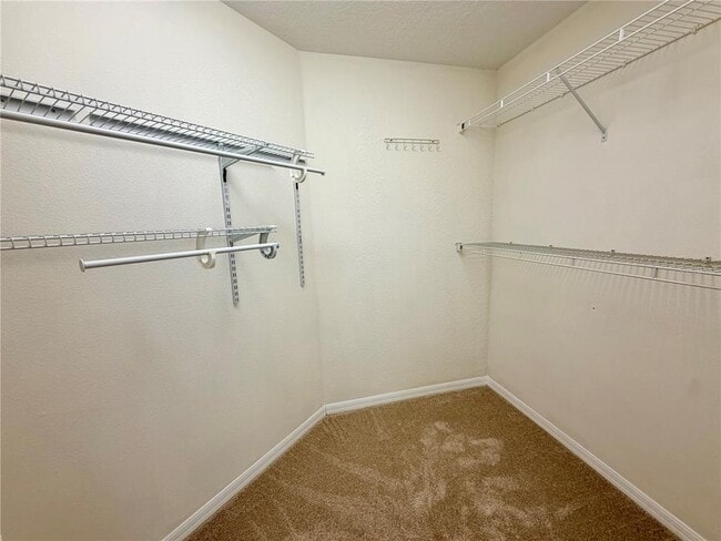 Building Photo - 7838 Carriage Pointe Dr