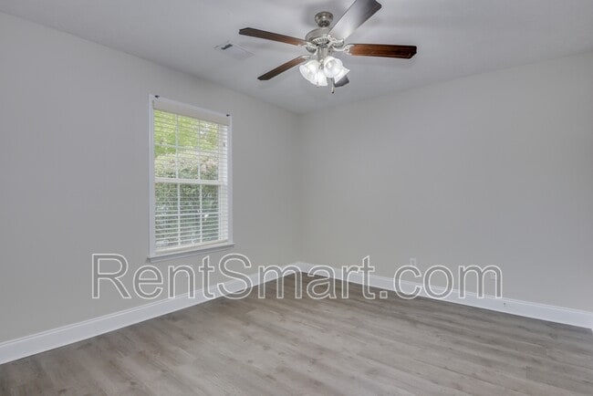 Building Photo - 318 Browning Dr