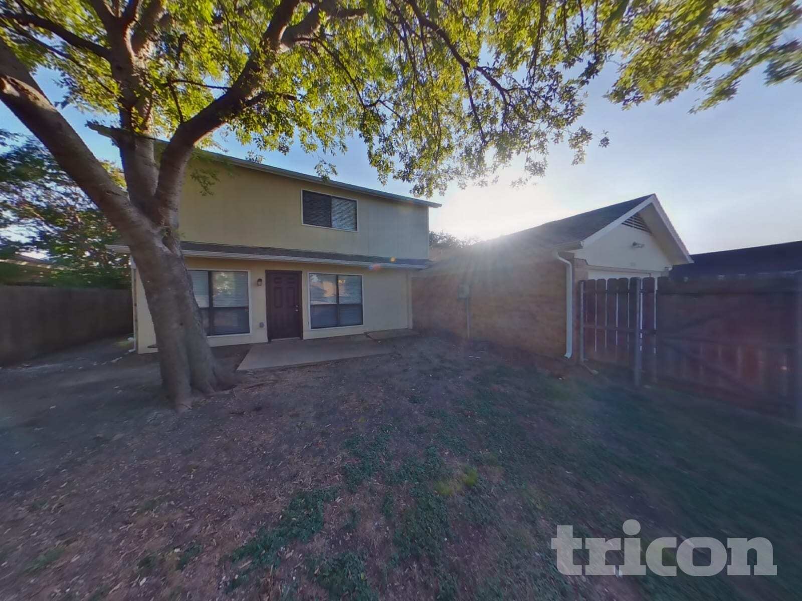 Building Photo - 3225 Hastings St