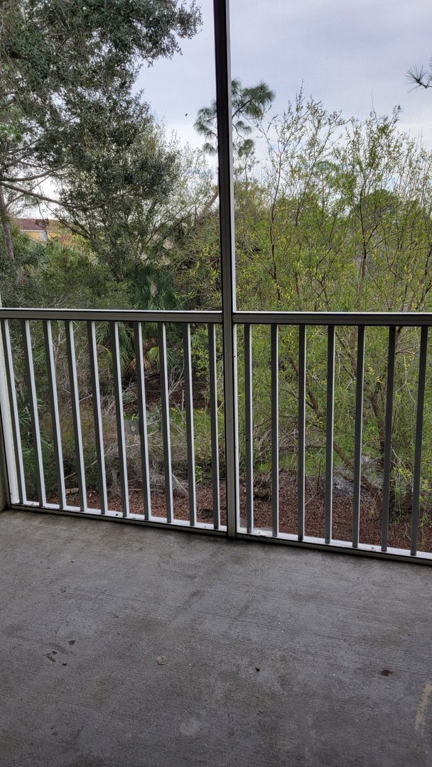 Building Photo - Annual turnkey furnished renovated GATED COMMUNITY**3 BEDROOM TOWNHOUSE