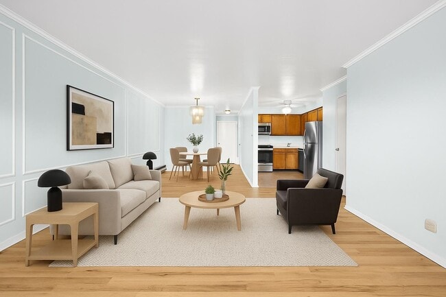 Building Photo - 729 10th St