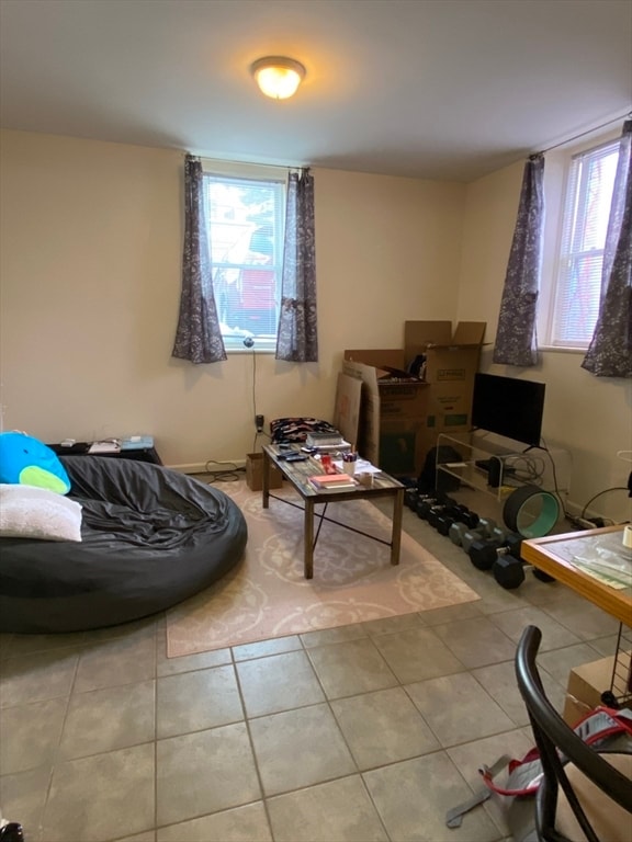 Building Photo - 66 Lake Avenue