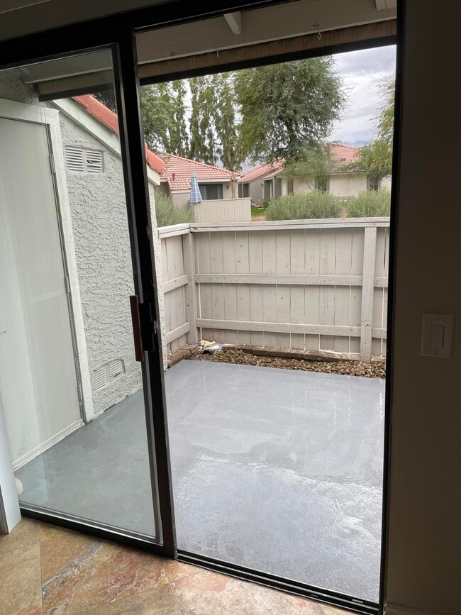 Building Photo - 43376 Cook St