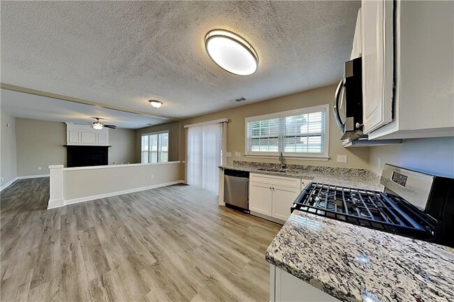 Building Photo - 241 Creel Chase NW