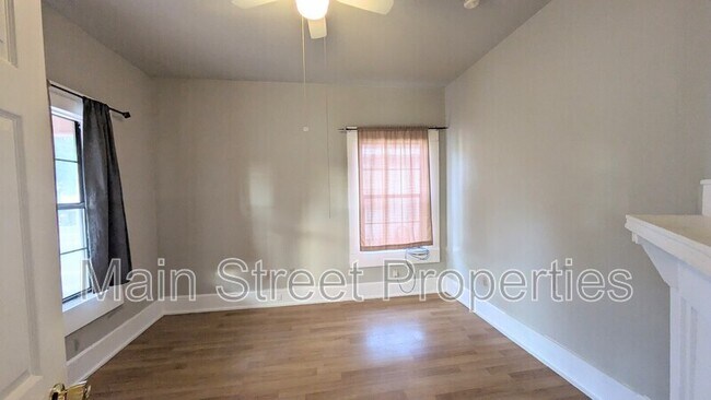 Building Photo - 1014 W Gregory St