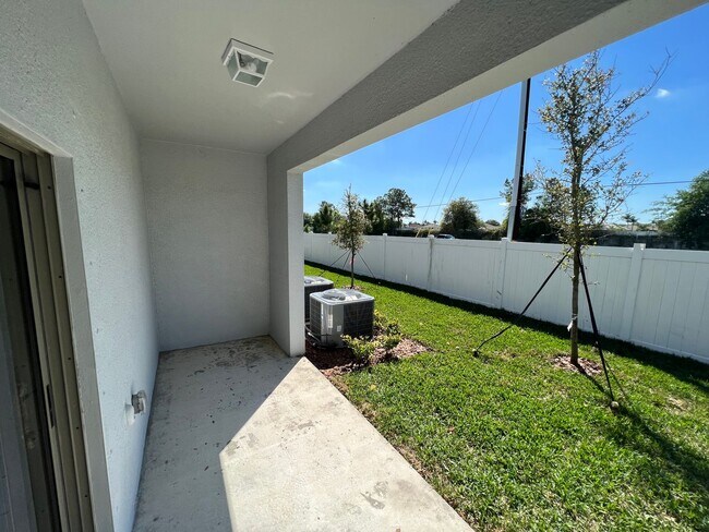 Building Photo - 9605 Mulberry Marsh Ln