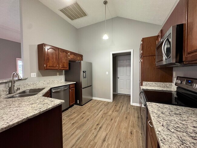 Building Photo - 4228 Hampton Ridge