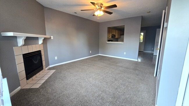 Building Photo - 1128 Pueblo Dr