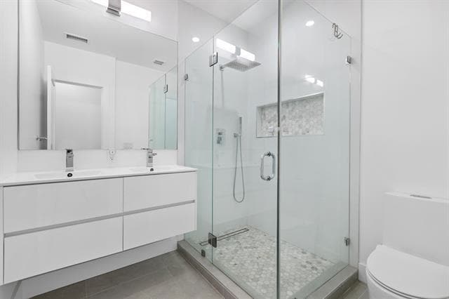 Building Photo - 2602 Palisade Ave