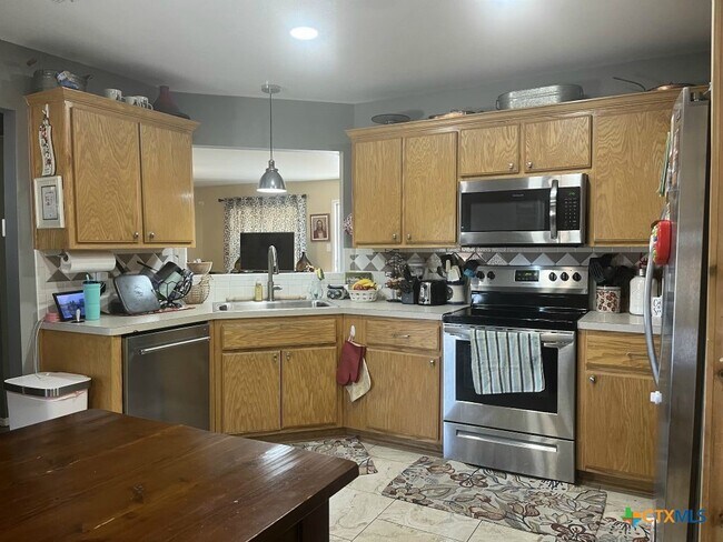 Building Photo - 1116 Katelyn Cir