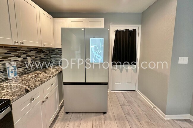 Building Photo - 245 Averitt Pl