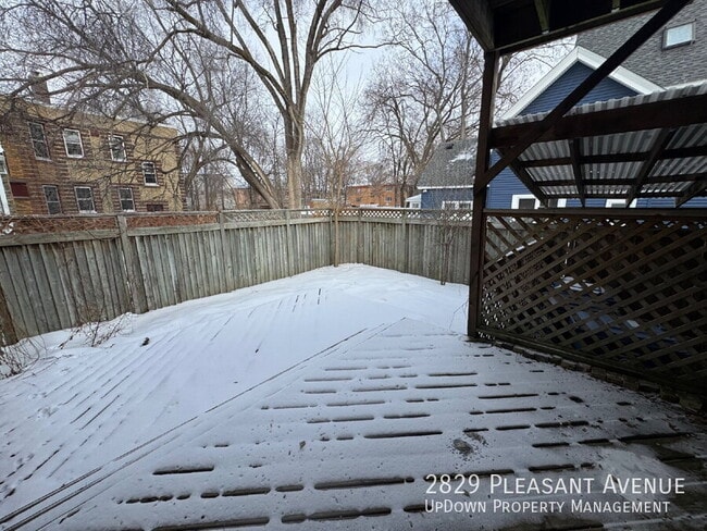 Building Photo - 2829 Pleasant Ave